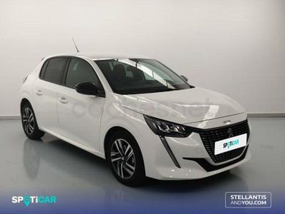 Usado Peugeot 208 Allure 100 CV (73 kW) 2023 Blanco Utilitario
