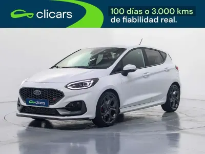 Usado Ford Fiesta ST 200 CV (147 kW) 2023 Blanco Utilitario