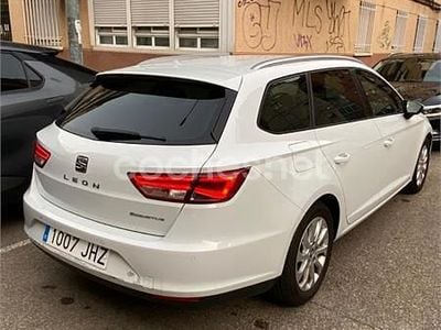 Usado Seat Leon ST Ecomotive 110 CV (80 kW) 2015 Blanco Familiar