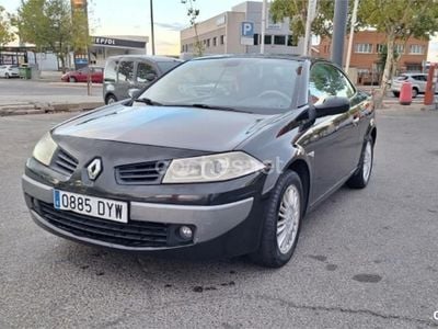 Usado Renault Mégane Cabriolet Dynamique 120 CV (88 kW) 2006 Negro Descapotable