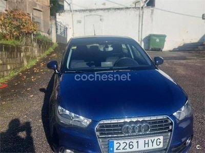 Usado Audi A1 Sportback Ambition 90 CV (66 kW) 2014 Azul Utilitario