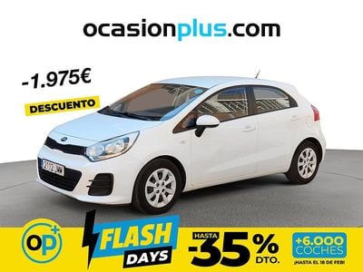 Blanco Usado 2016 Kia Rio Utilitario | 8325 € (Precio justo)