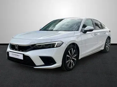 Usado Honda Civic Elegance 184 CV (135 kW) 2025 Blanco Berlina