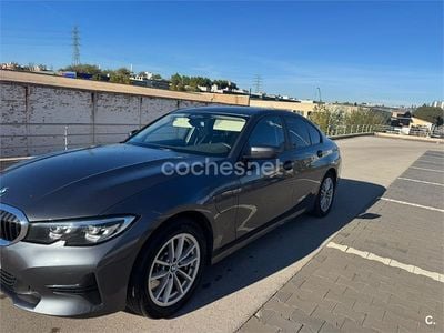 BMW 330e