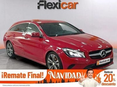 Rojo Usado 2017 Mercedes CLA200 Shooting Brake Familiar | 17.790 € (Precio justo)