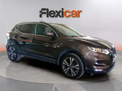 Usado Nissan Qashqai N-Connecta 116 CV (85 kW) 2018 Marrón SUV