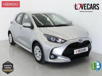 Gris Usado 2023 Toyota Yaris Hybrid Style Berlina | 17.900 € (Precio justo)