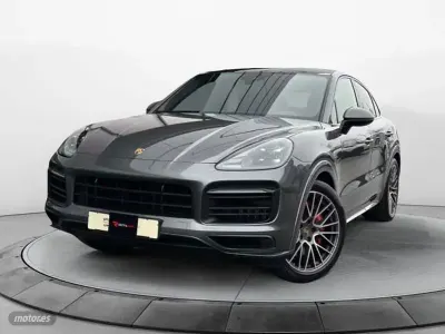 Usado Porsche Cayenne GTS 461 CV (339 kW) 2022 Gris SUV