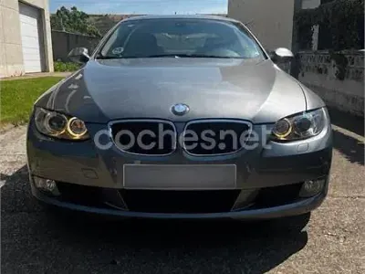 Usado BMW 320 177 CV (130 kW) 2007 Gris / plata Coupe