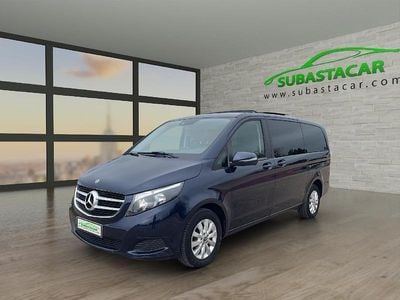 Azul Usado 2019 Mercedes V220 Monovolumen | 28.678 €