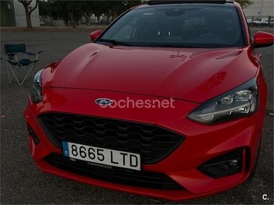 Rojo Usado 2021 Ford Focus ST-Line Berlina | 21.000 € (Precio justo)