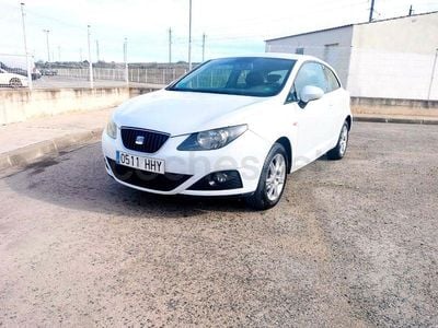 Usado Seat Ibiza SC Reference 70 CV (51 kW) 2012 Blanco Utilitario