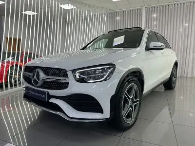 Usado Mercedes GLC300 245 CV (180 kW) 2021 Blanco SUV