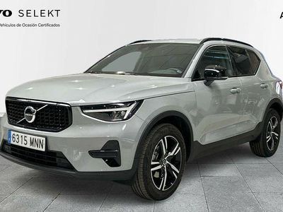 Gris Usado 2024 Volvo XC40 Plus SUV | 34.300 € (Caro)
