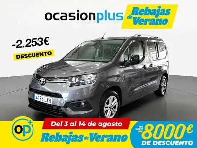 Usado Toyota Proace Verso Active 131 CV (96 kW) 2022 Gris / plata Familiar