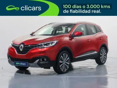 Usado Renault Kadjar Zen 130 CV (95 kW) 2016 Rojo SUV