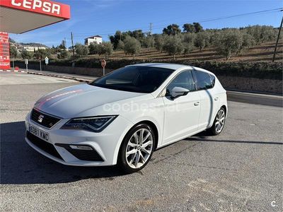 Usado Seat Leon FR 125 CV (91 kW) 2018 Blanco Berlina