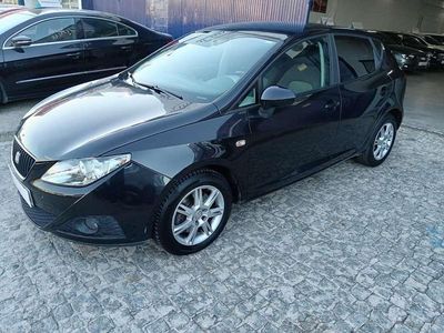 Usado Seat Ibiza Style 105 CV (77 kW) 2010 Negro Utilitario