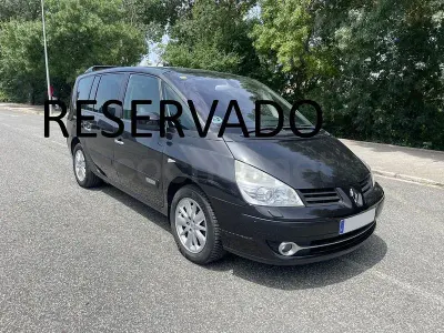 Usado Renault Grand Espace Initiale 175 CV (128 kW) 2010 Negro Monovolumen