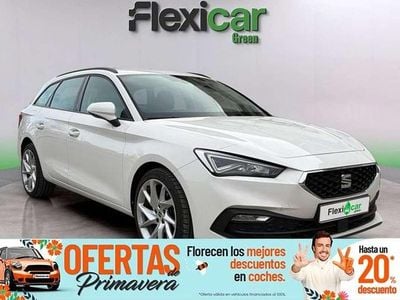 Usado Seat Leon FR 110 CV (80 kW) 2022 Blanco Familiar