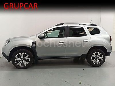 Usado Dacia Duster Prestige 150 CV (110 kW) 2021 Gris / plata SUV