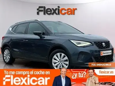 Usado Seat Arona FR 110 CV (80 kW) 2022 Azul SUV