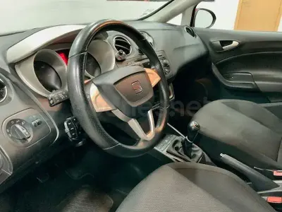 Occasion Seat Ibiza SC Style 85 PK (62 kW) 2010 Wit Hatchback