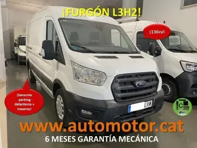 Käytetty Ford Transit Trend 130 HP (95 kW) 2022 Valkoinen Sedan