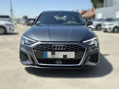 Usado Audi A3 Sportback S-Line 150 CV (110 kW) 2022 Gris Utilitario
