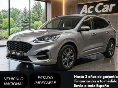 Usado Ford Kuga ST-Line X 226 CV (166 kW) 2023 Gris SUV
