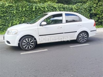 Usado Chevrolet Aveo LS 84 CV (61 kW) 2010 Blanco Berlina
