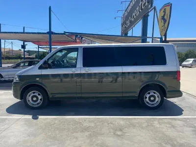 Usado VW Caravelle Trendline 180 CV (132 kW) 2011 Verde Van