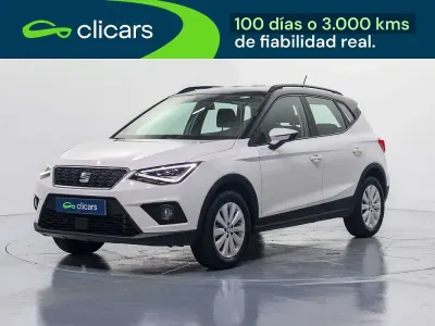 Usado Seat Arona Style 90 CV (66 kW) 2020 Blanco SUV