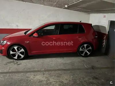 Usado VW Golf VII GTI 220 CV (161 kW) 2016 Rojo Berlina