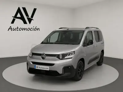Usado Citroën Berlingo Business Class 102 CV (75 kW) 2024 Gris / plata Monovolumen