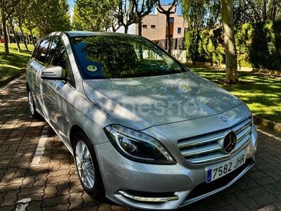 Mercedes B180