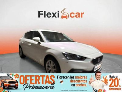 Usado Seat Leon Style 110 CV (80 kW) 2021 Blanco Berlina
