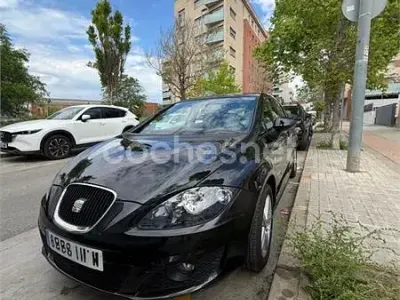 Usado Seat Leon Copa 105 CV (77 kW) 2011 Negro Utilitario