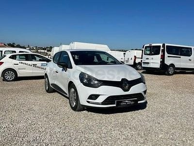 Usado Renault Clio IV Business 75 CV (55 kW) 2017 Blanco Berlina