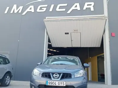 Usado Nissan Qashqai Premium Edition 110 CV (80 kW) 2010 Gris SUV