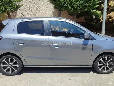 Usado Mitsubishi Space Star 71 CV (52 kW) 2023 Gris / plata Utilitario