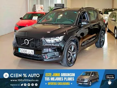 Usado Volvo XC40 R-Design 163 CV (119 kW) 2020 Negro SUV