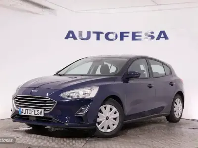 Usado Ford Focus Trend 95 CV (69 kW) 2020 Azul