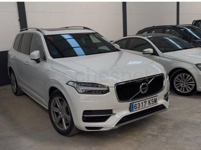 Usado Volvo XC90 Momentum 400 CV (294 kW) 2019 Blanco SUV