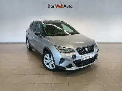 Usado Seat Arona Xperience 110 CV (80 kW) 2023 Blanco SUV