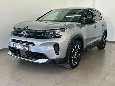 Usado Citroën C5 Aircross PureTech 131 CV (96 kW) 2024 Gris / plata SUV