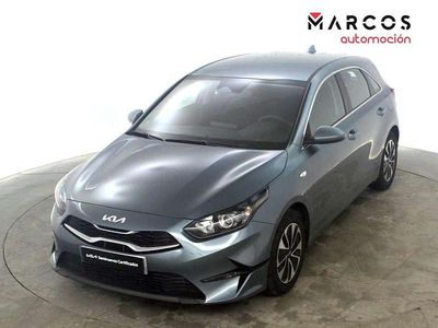 Usado Kia Ceed 101 CV (74 kW) 2025 Gris Utilitario