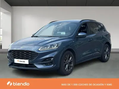 Usado Ford Kuga ST-Line 150 CV (110 kW) 2022 Ázul chrome (metalizado) SUV
