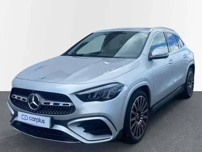 Usado Mercedes GLA200 150 CV (110 kW) 2024 Plateado SUV