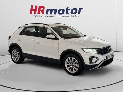 Usado VW T-Roc Life 151 CV (111 kW) 2022 Gris SUV